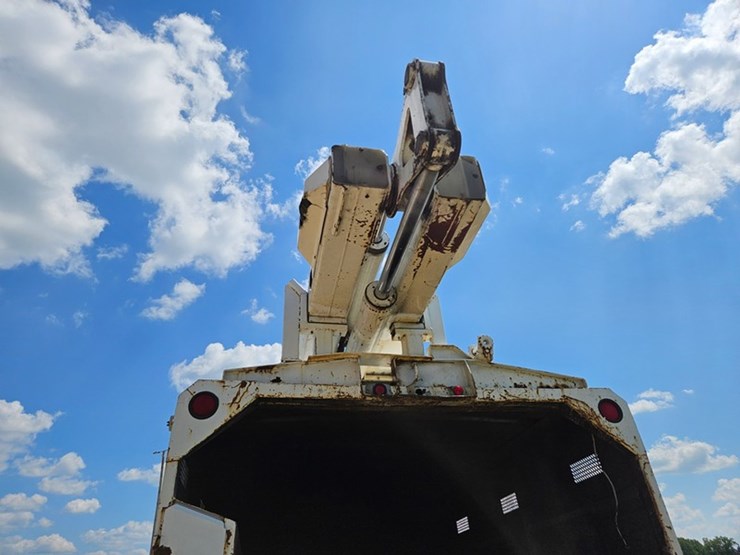 ford-f750-image-26