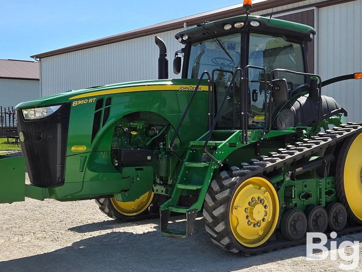 2013-john-deere-8360rt-image-1