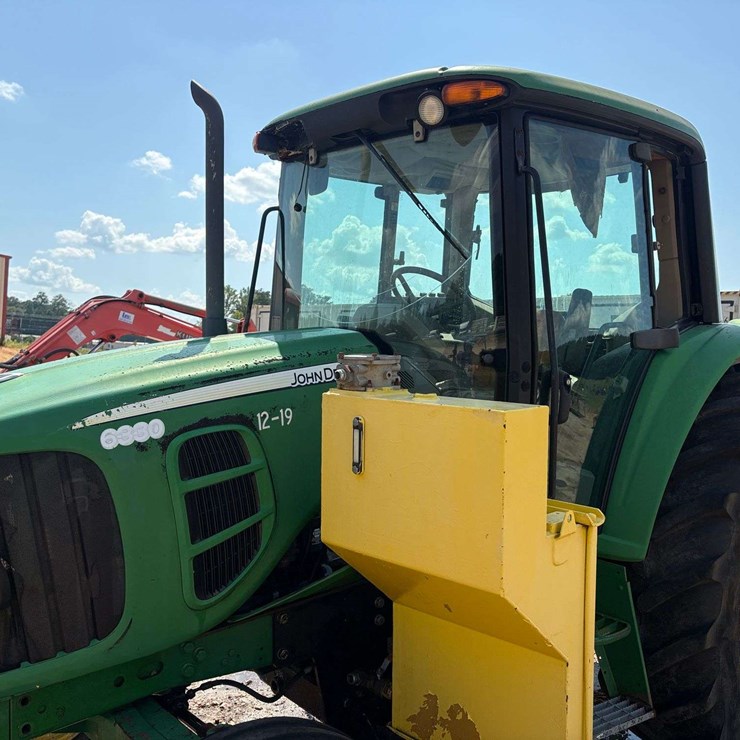 JOHN DEERE 6330