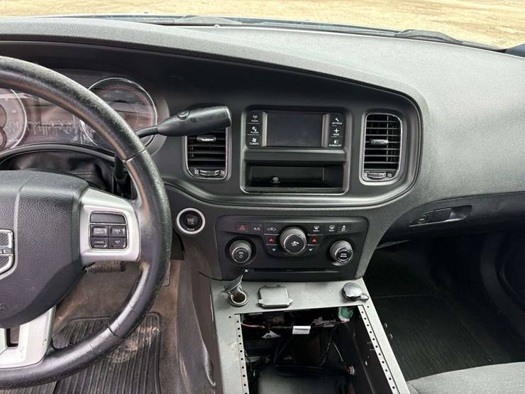 2014-dodge-charger-police-sedan-(187,640-miles)-image-14
