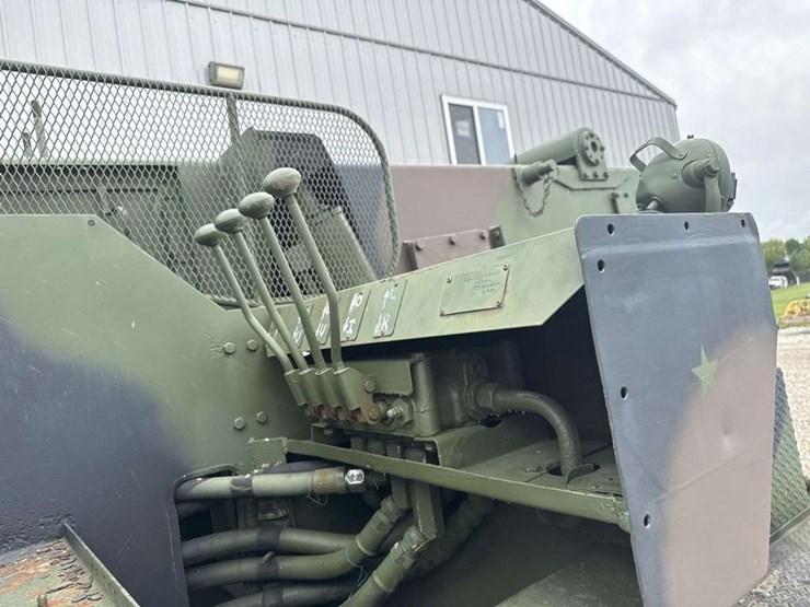1972-m816-6x6-rotary-wrecker-crane-image-23