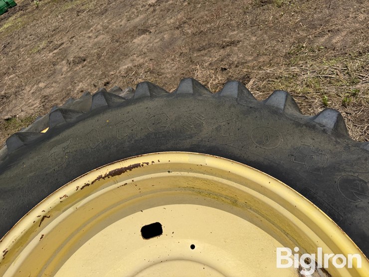 john-deere-10-image-10