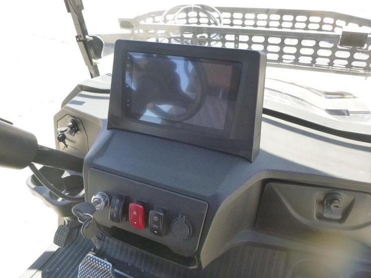 electric-golf-cart-image-14
