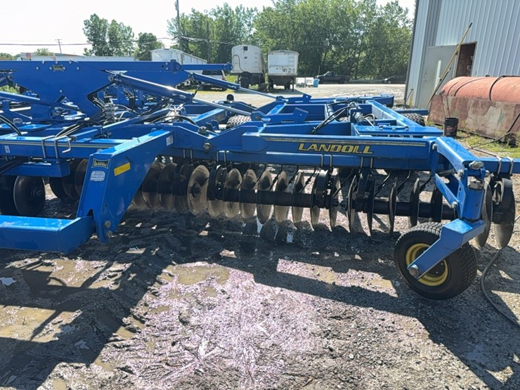 landoll-7530-32-image-5