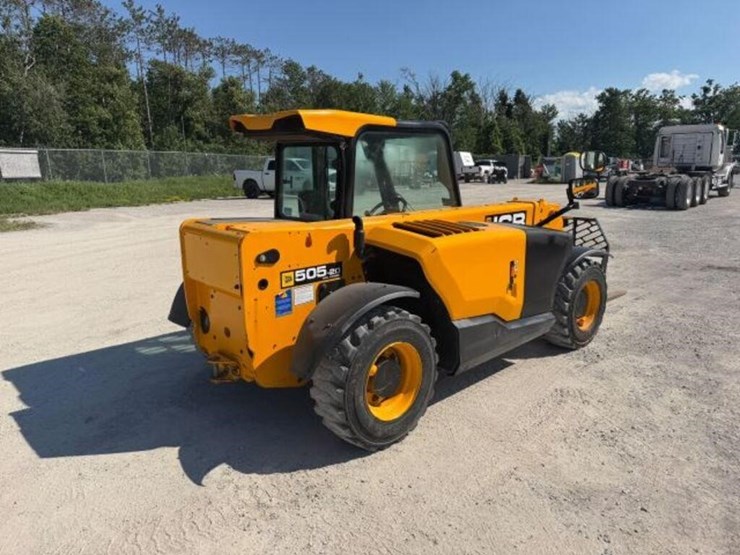 2018-jcb-505-20-image-3