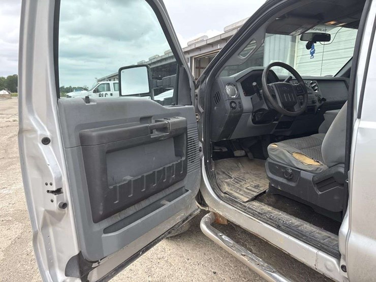 2016-ford-f250-image-12