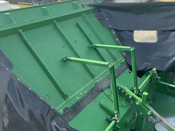 2023-john-deere-s780-image-54