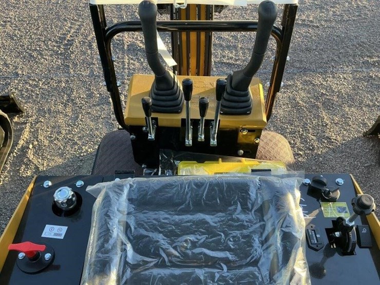 2025-cfg-industry-h12r-image-9