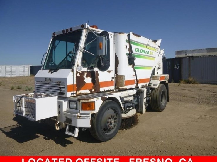 2013-global-m4-sweeper-image-1