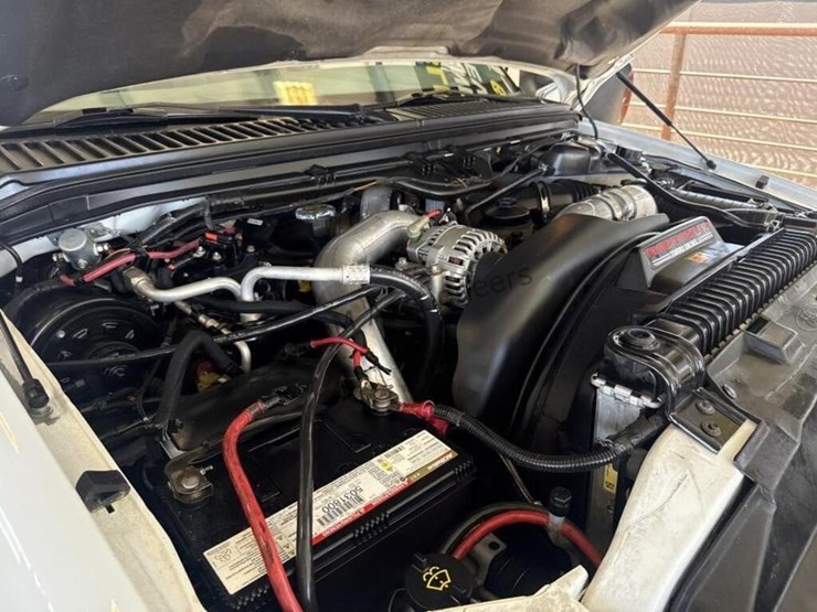 2004-ford-f350-image-18