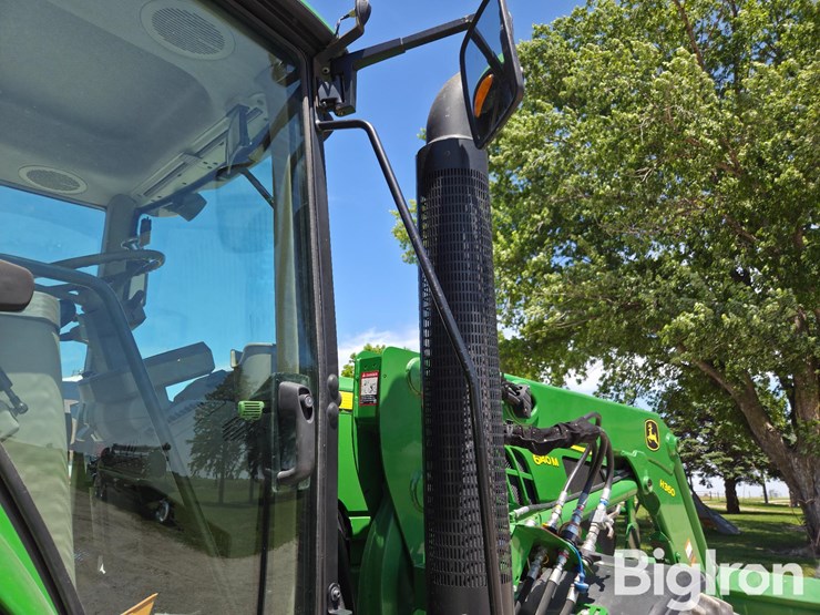 2014-john-deere-6140m-image-15