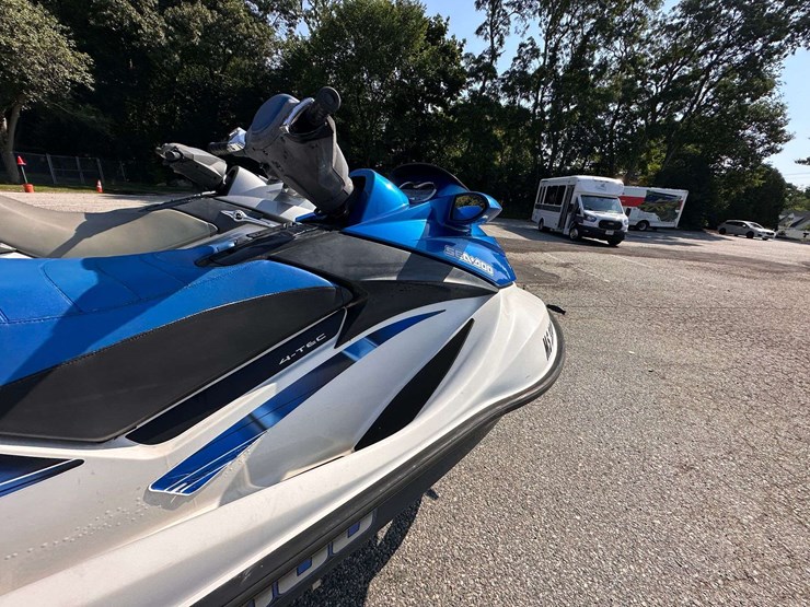 2007-sea-doo-gtx-4-tec-jet-ski,-2006-sea-doo-gtx-4-tec-jet-ski,-w/2017-triton-dual-ski-trailer-image-40