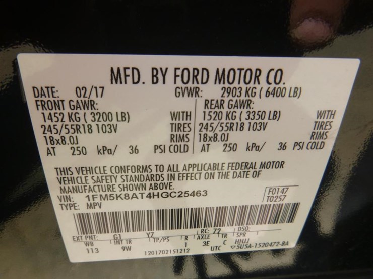 2017-ford-explorer-image-17
