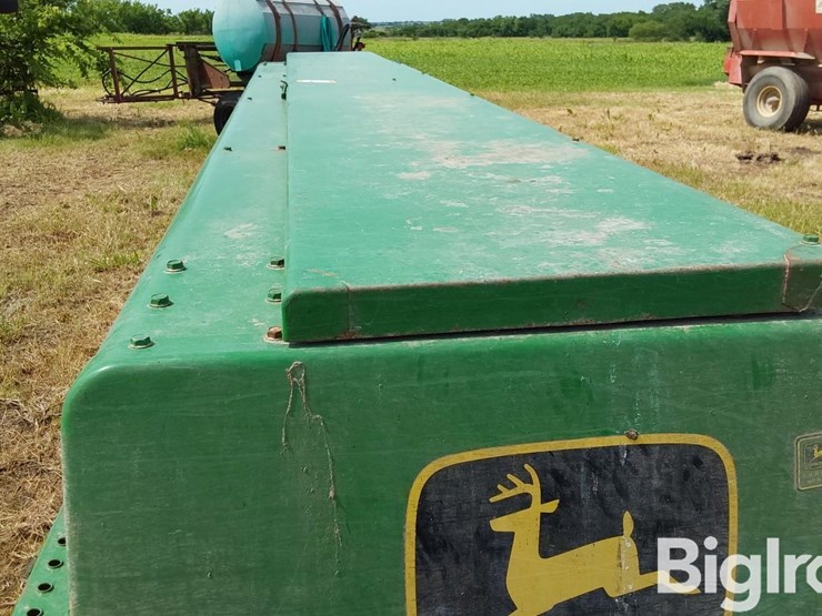 john-deere-450-image-16