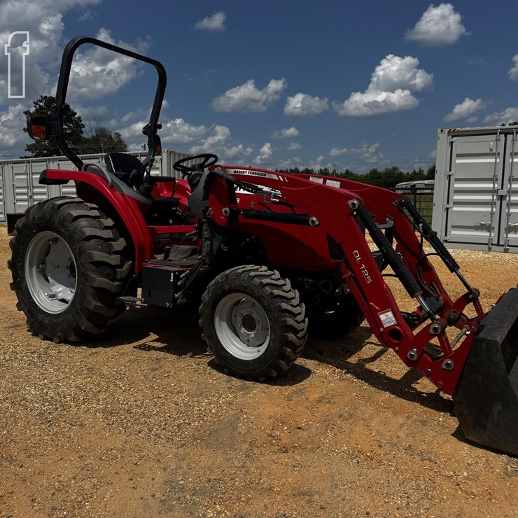 MASSEY-FERGUSON 1736