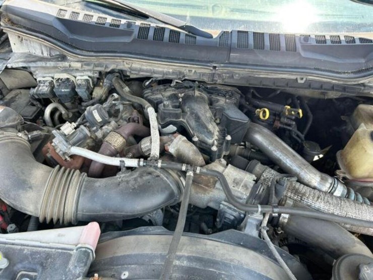 2016-ford-f550-xl-image-59