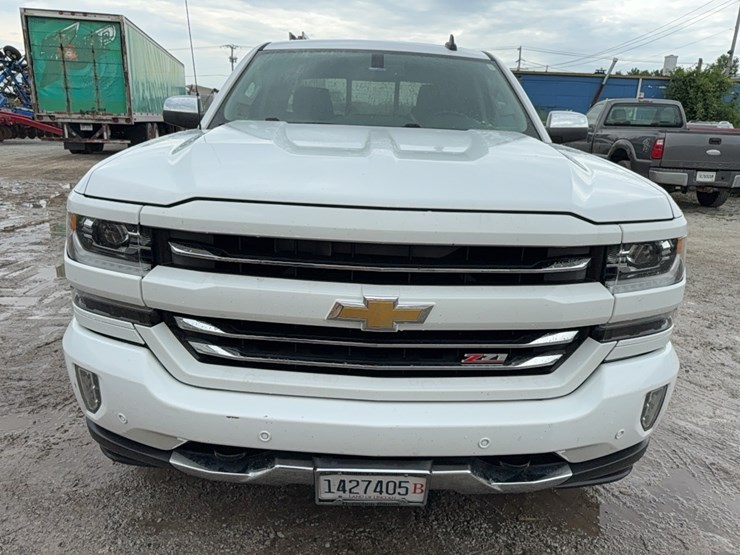 2016-chevrolet-silverado-ltz-image-10