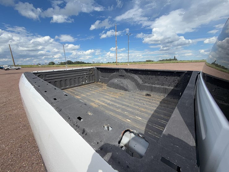 2016-dodge-2500-image-9