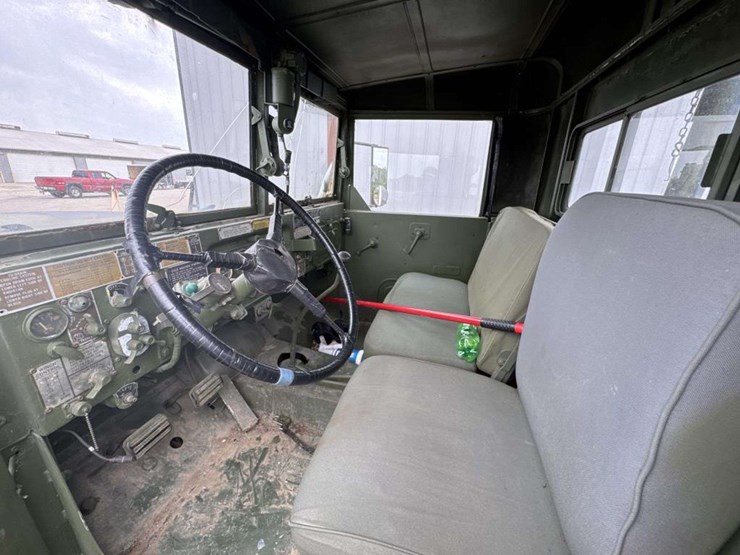 1972-m816-6x6-rotary-wrecker-crane-image-25