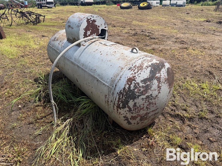 1946-mcnamer-200-gal-propane-storage-tank-image-5