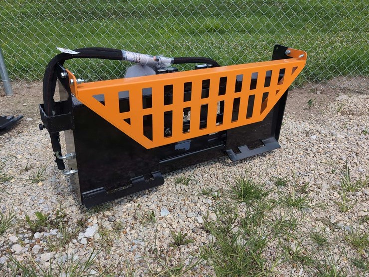 (1)-wolverine-skid-steer-pallet-fork-hydraulic-adjustable-pfa-11-3300g-image-5