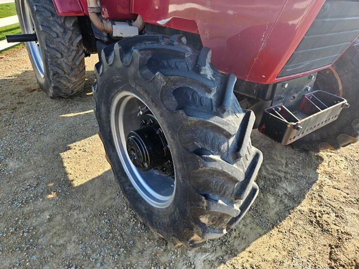 case-ih-7130-image-45