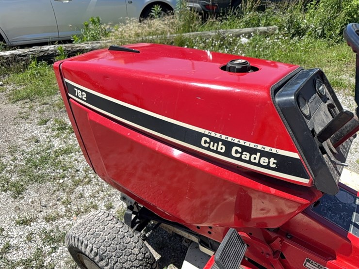 cub-cadet-782-image-9