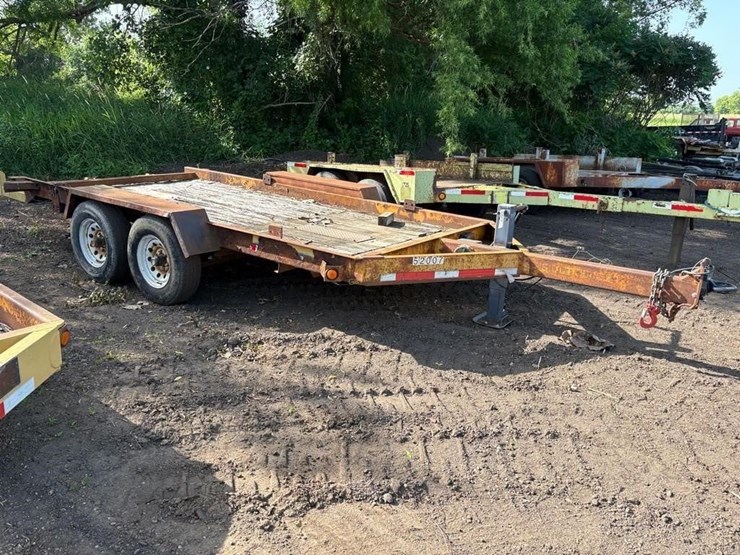 14'-x-77"-tandem-axle-trailer-image-3