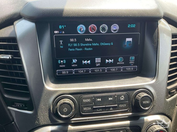 2019-chevrolet-tahoe-image-17