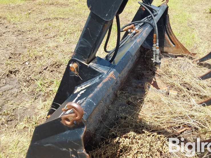 102"-bucket-w/maxi-grapple-image-12