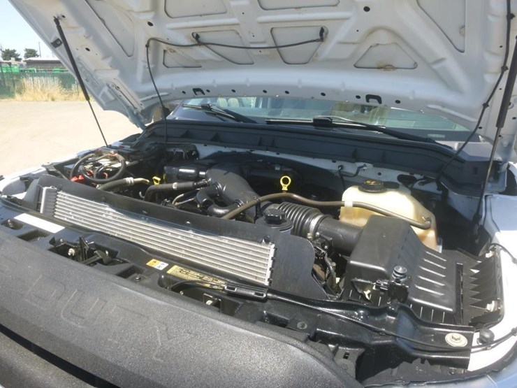 2015-ford-f550-image-23