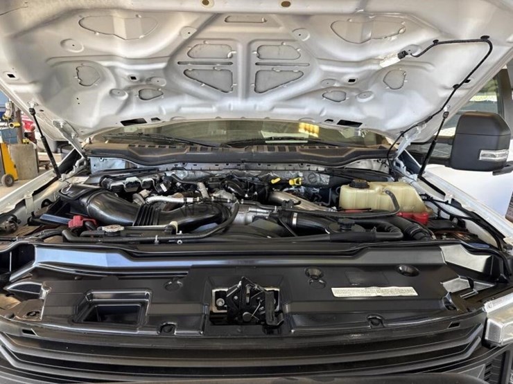 2019-ford-f450-image-13