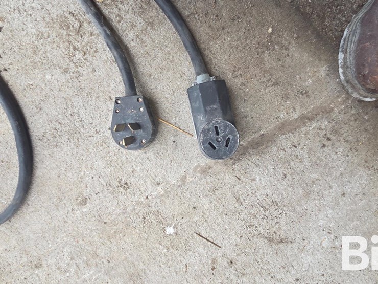 220-power-cords-image-10