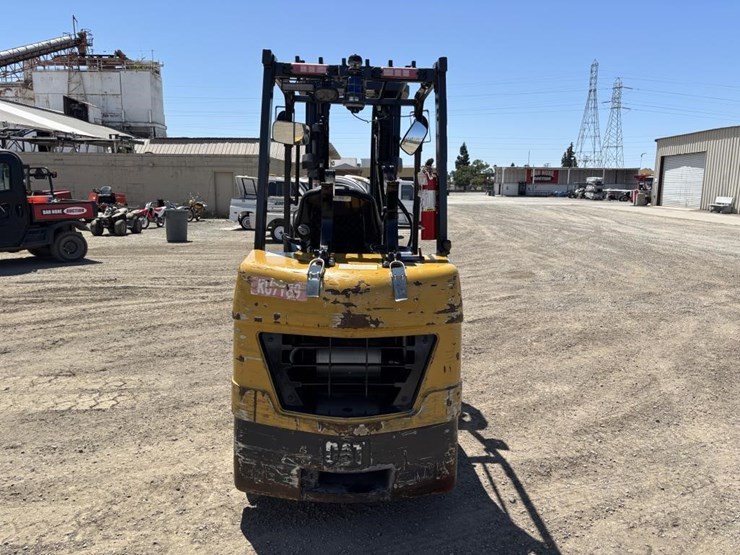 2020-caterpillar-2c6000-image-8