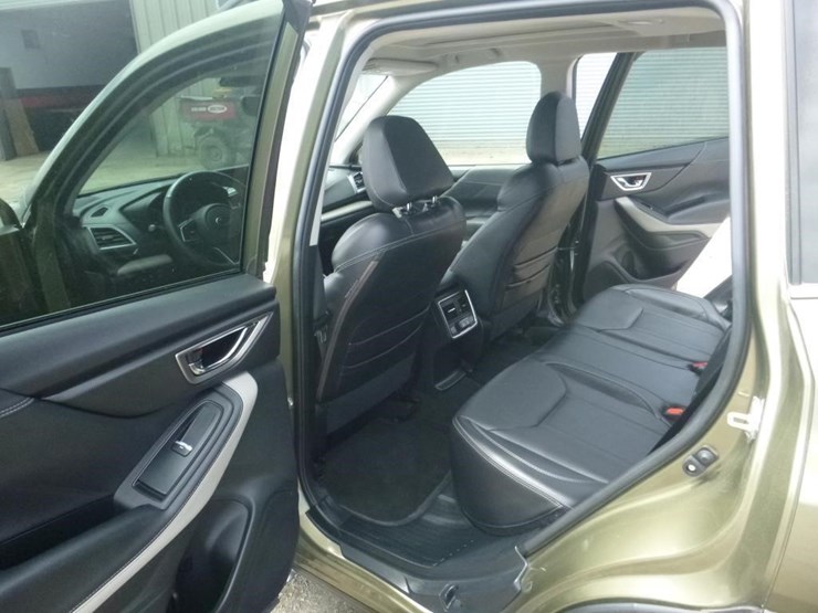 2023-subaru-forester-image-7