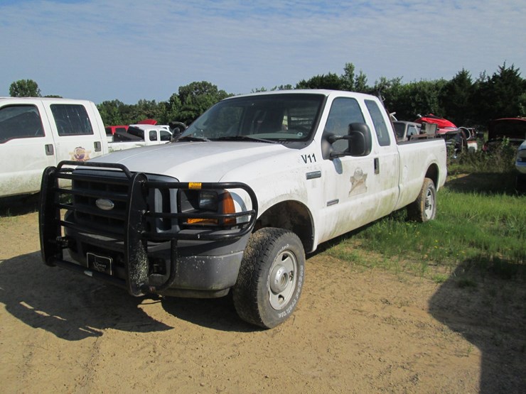 2006-ford-f250-image-1