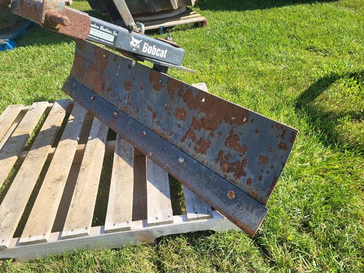 bobcat-60"-3pt-hitch-grader-blade-image-7