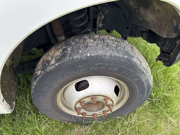 2012-ford-f350-image-16