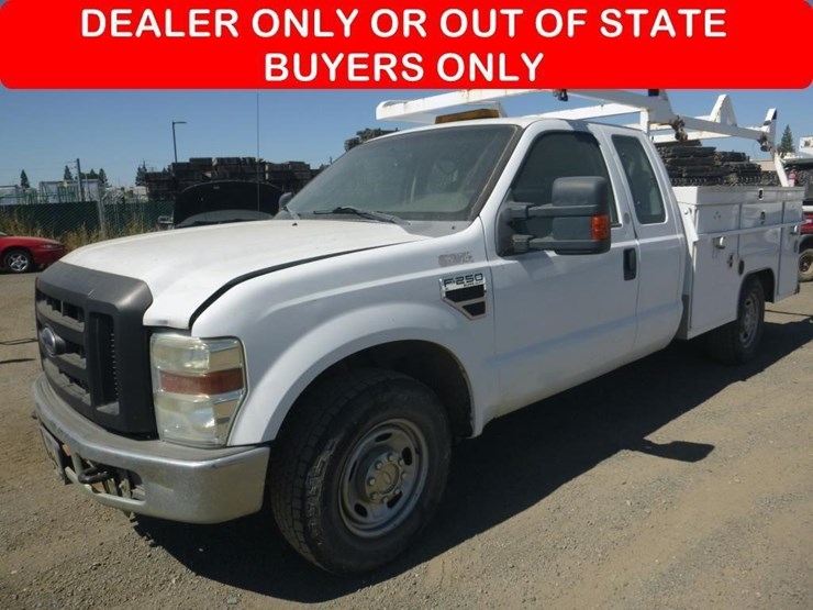 2010-ford-f250-image-1