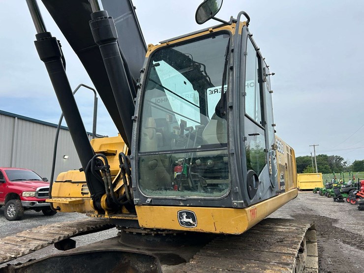 2006-deere-350d-lc-image-10