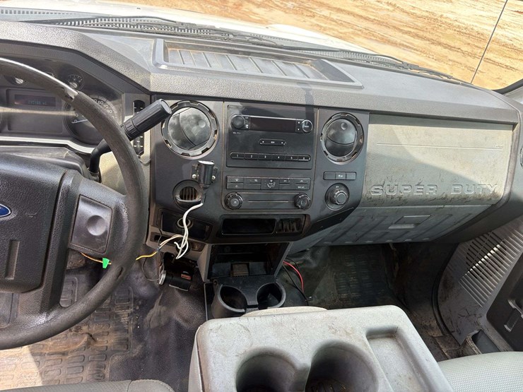 2012-ford-f350-image-14
