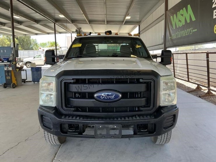 2015-ford-f350-image-3