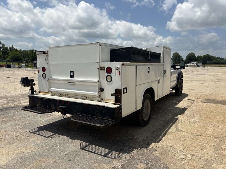 2016-ford-f450-image-5