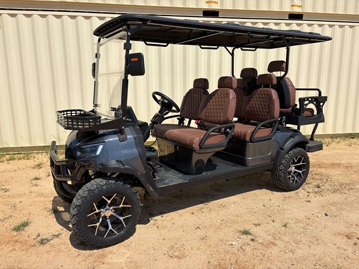 2026-sdlanch-street-legal-6-seater-golf-cart-w/-on-board-charger-image-1