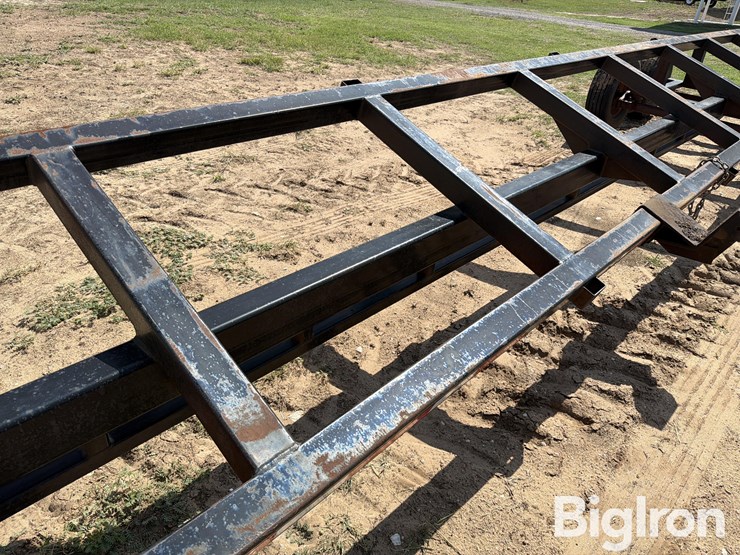 36'-t/a-header-trailer-image-12