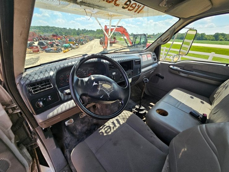 ford-f750-image-59