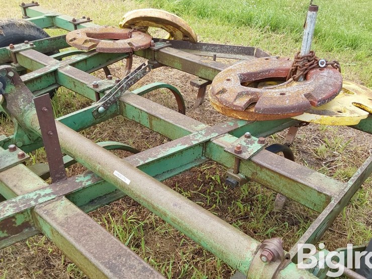 john-deere-15-image-14