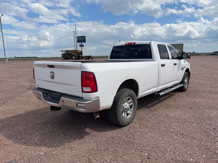 2016-dodge-2500-image-5