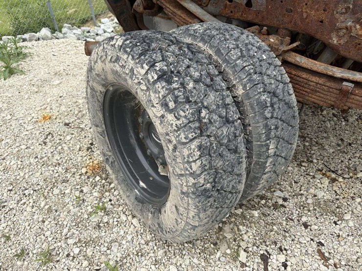 2005-ford-f350-image-10