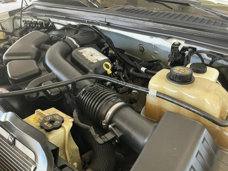 2008-ford-f350-image-15